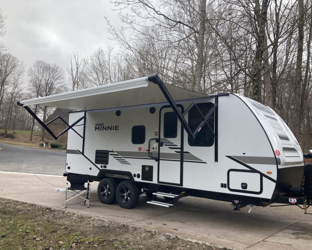 2022 Winnebago Micro Minnie