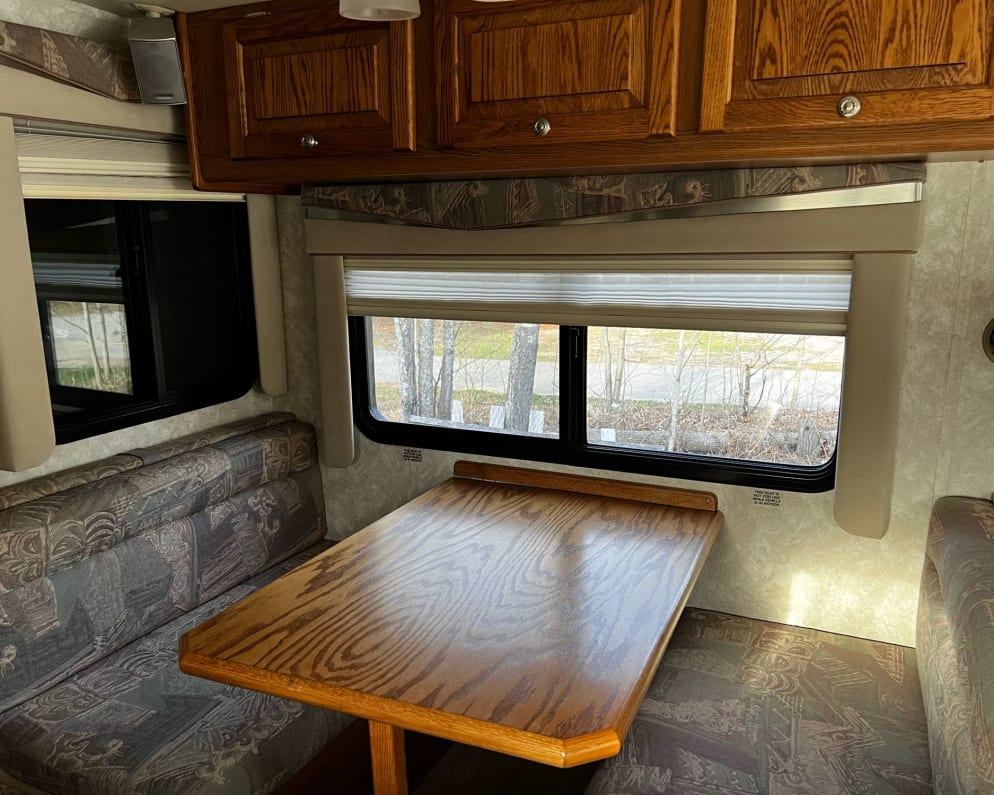 2004 Allegro Allegro Bay available for rent in Pellston Michigan