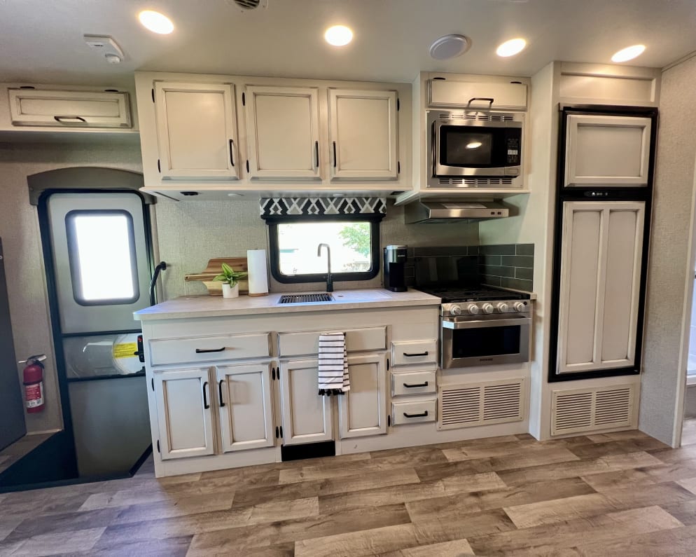 2021 Entegra Coach Odyssey Class C for rent in Gilbert Arizona