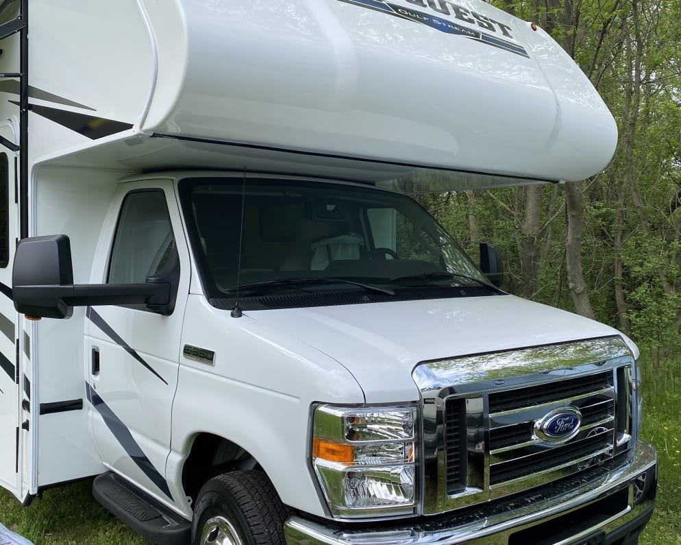 2022 Gulf Stream Conquest