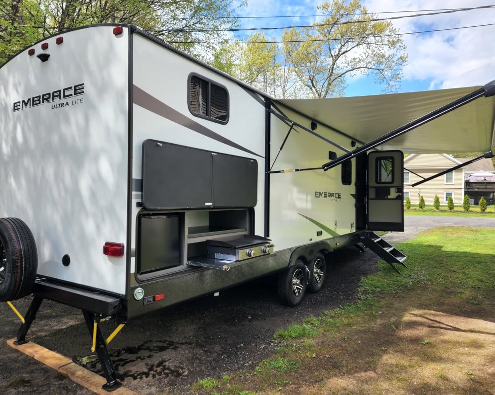 2022 Cruiser Embrace el280 available for rent in Salisbury Massachusetts