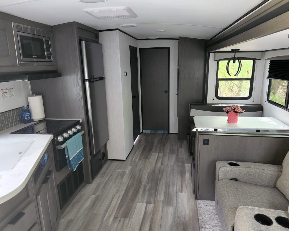 2022 Cruiser Embrace el280 Travel Trailer for rent in Salisbury Massachusetts
