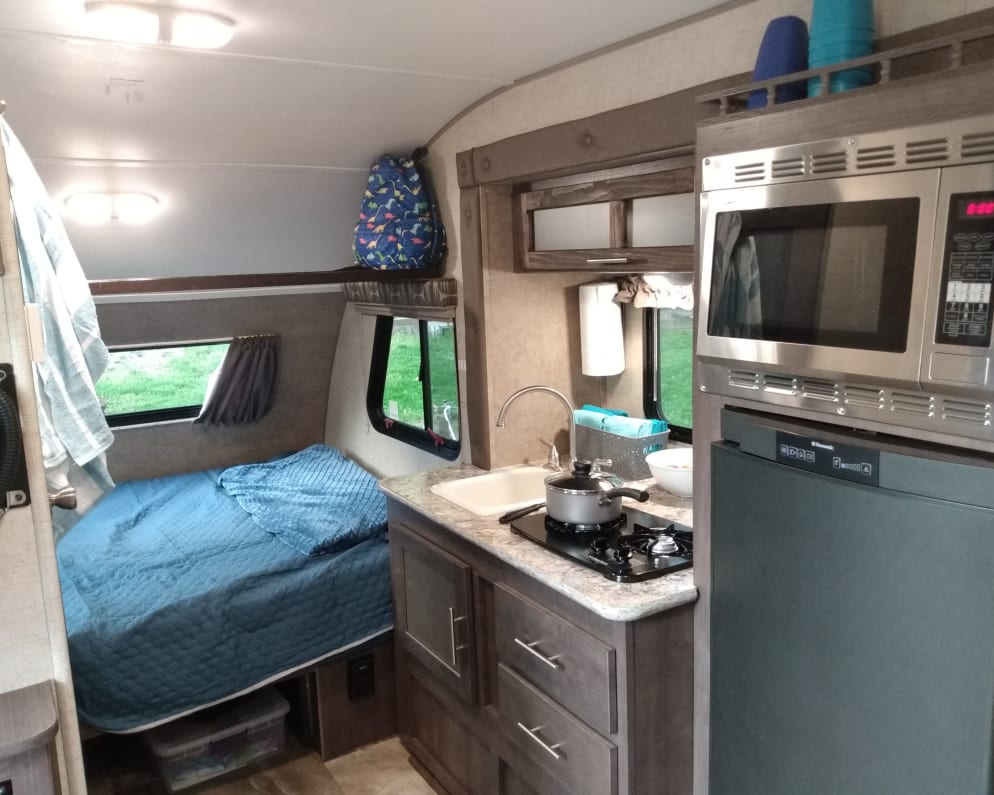 2015 R-Pod Trailer  by R-Pod for rent in 49507