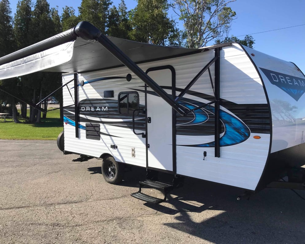 2018 Riverside Travel Trailer Dream available for rent in Manistique Michigan