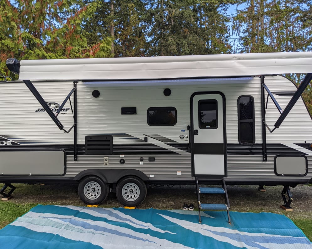 2022 224BHW  by Jayco for rent in 98372