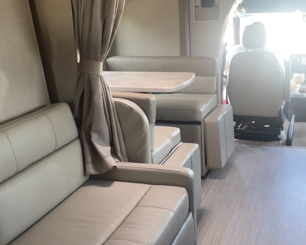 2020 Delano Sprinter  by Thor for rent in 70301