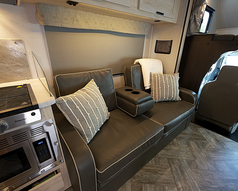 2022 Forest River Sunseeker Class C for rent in Springboro Ohio