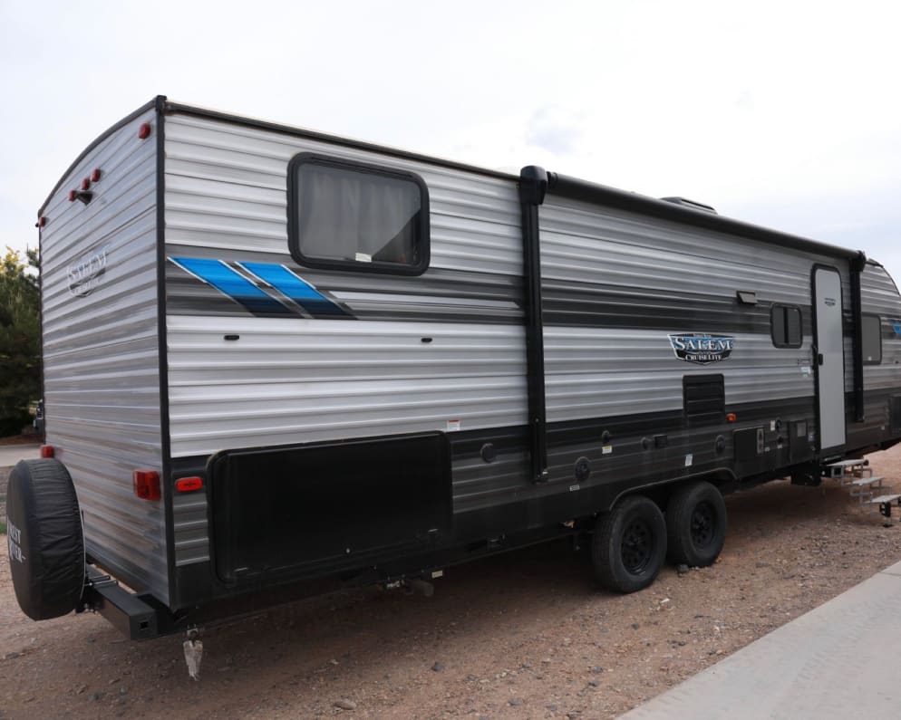 2021 Travel Trailer RV for Rent in Enoch, Utah