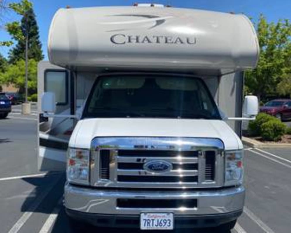 2014 Thor Chateau Class C for rent in Roseville California