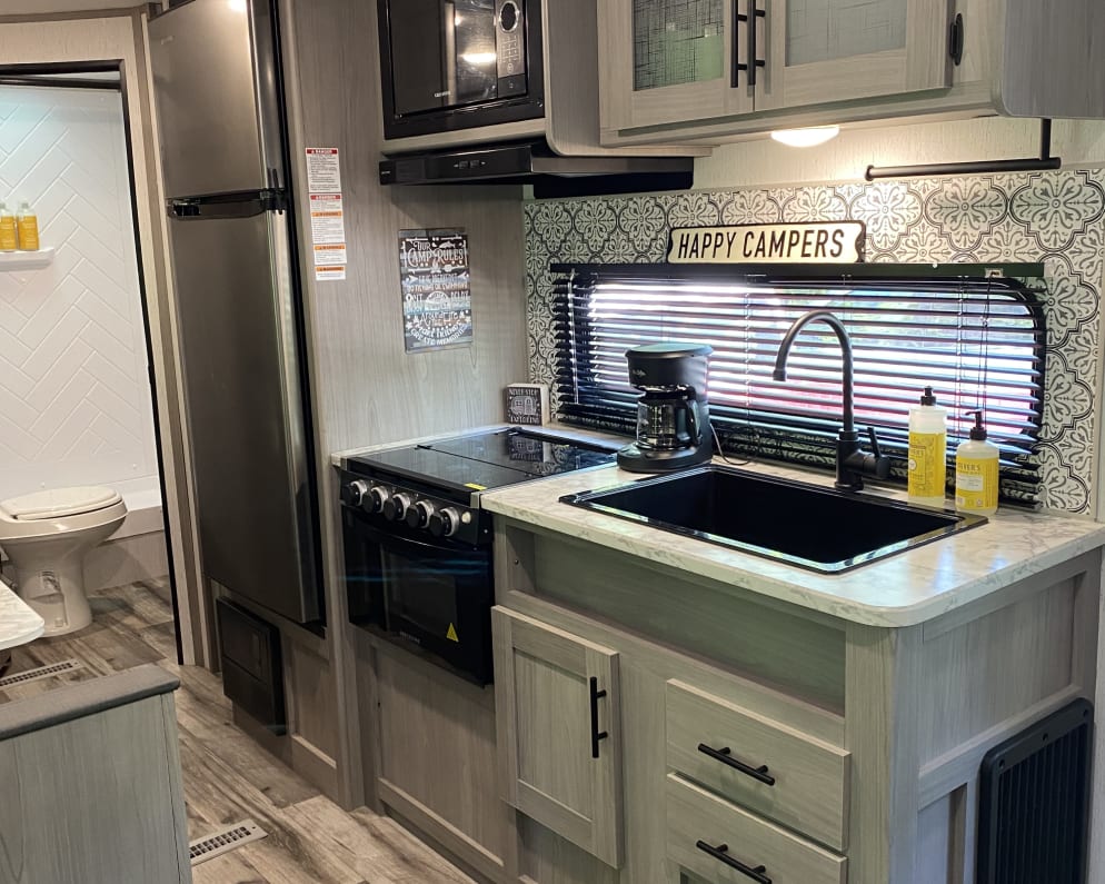 Travel Trailer RV for Rent in Pegram, Tennessee