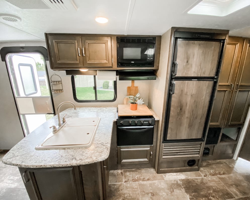 2018 Passport Ultra Lite  by Keystone RV for rent in 99337