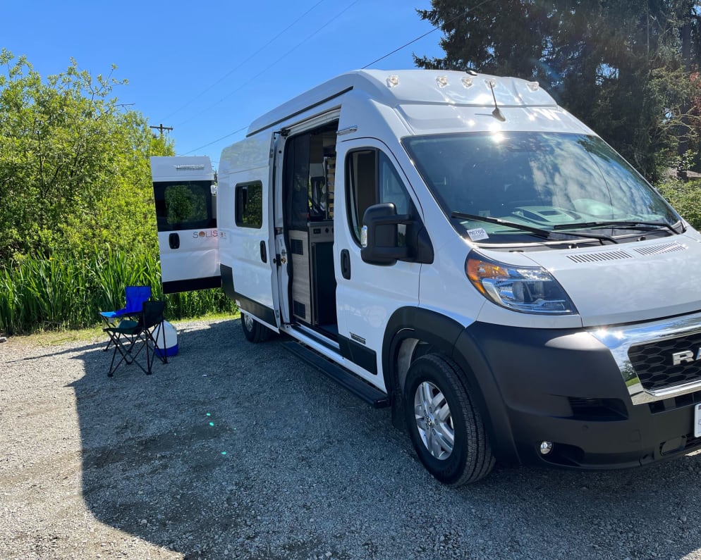 Class B RV for Rent in Marysville, Washington