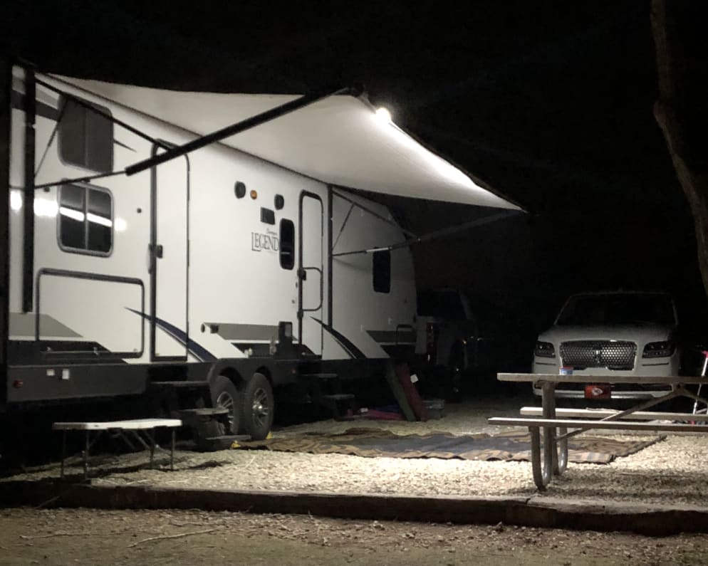 Travel Trailer RV for Rent in Hesston, Kansas