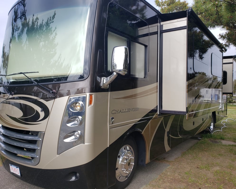 2016 Thor Challenger available for rent in Southborough Massachusetts