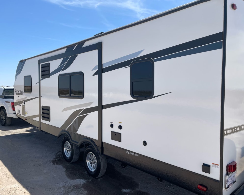 2022 Travel Trailer RV for Rent in Bakersfield, California