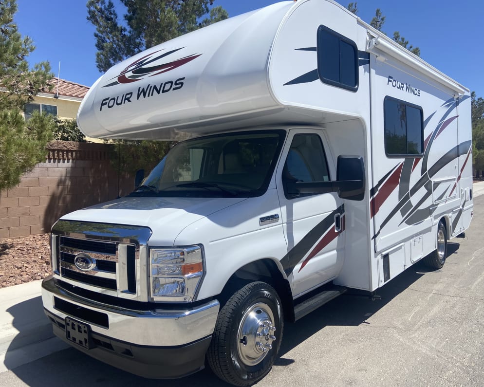 2022 Thor Motor Coach Four Winds 25M