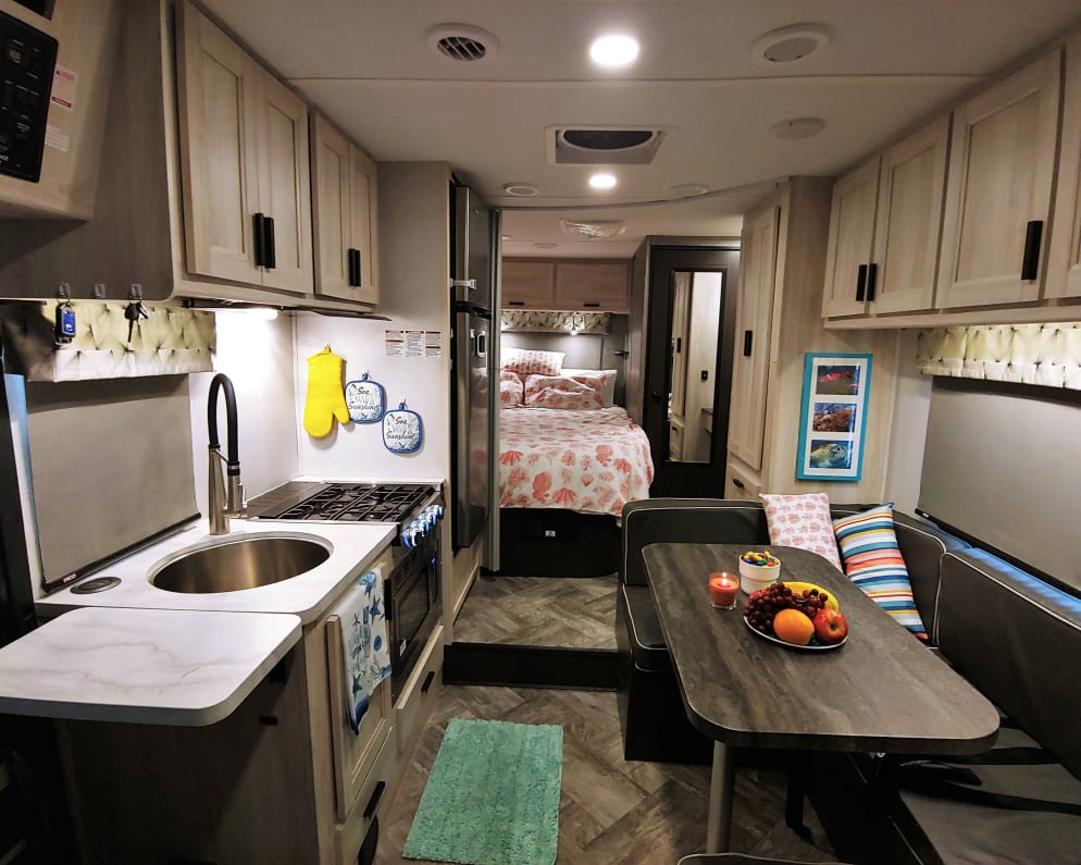 2022 Forest River Sunseeker 2350LE available for rent in Mesa Arizona