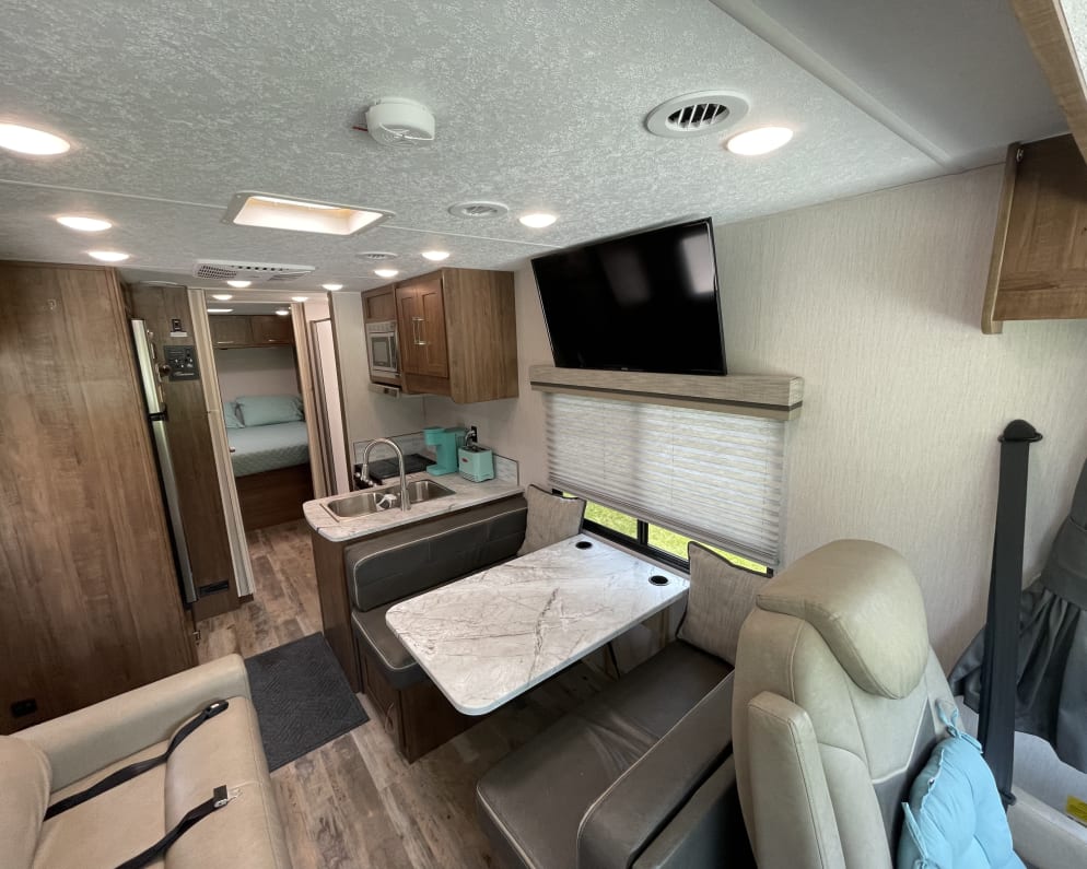 2020 Class A RV for Rent in Felton, Delaware