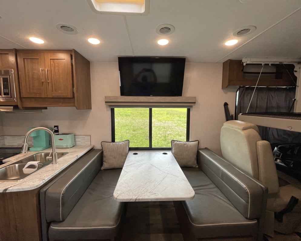 2020 Class A RV for Rent in Felton, Delaware