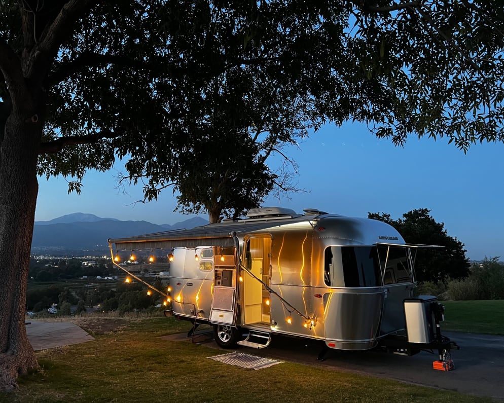 2022 Airstream Caravel 20FB Travel Trailer for rent in Corona California