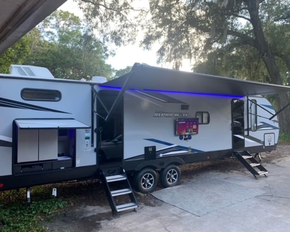 Travel Trailer RV for Rent in Jacksonville, Florida