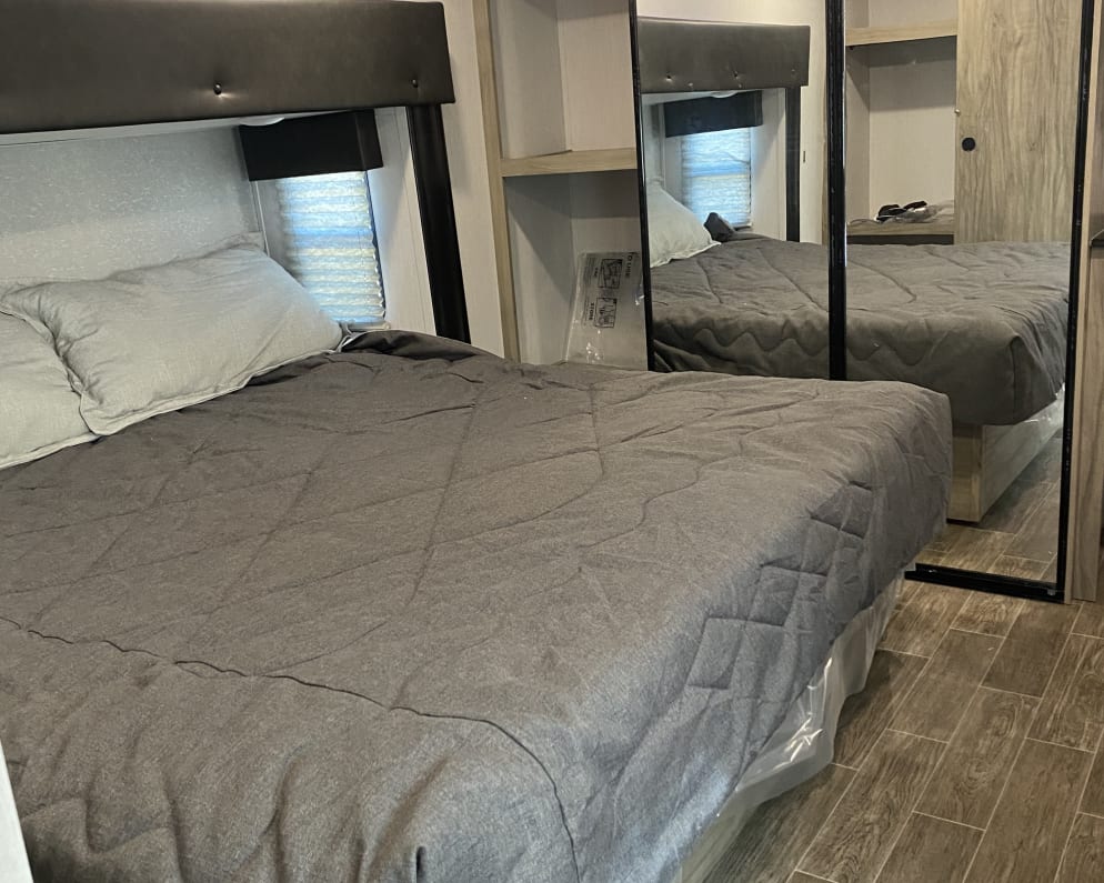 2022 Fifth Wheel RV for Rent in keenesburg, Colorado