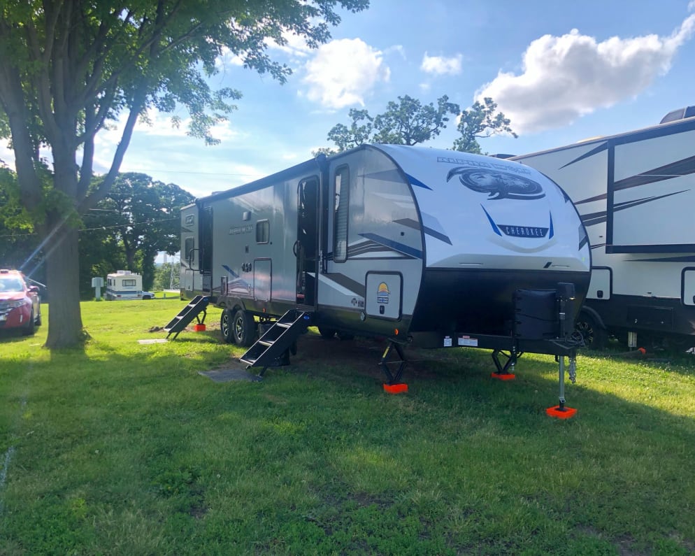 2022 Cherokee Alpha Wolf  by Forest River for rent in 50325