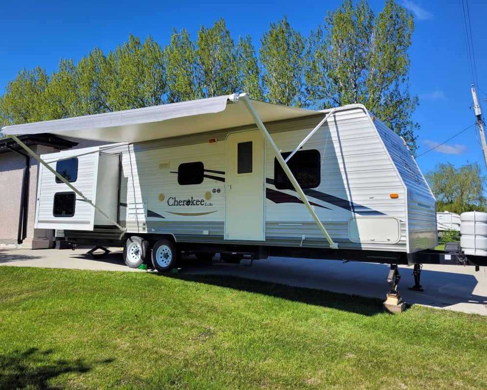 2007 Travel Trailer RV for Rent in Steinbach, Manitoba