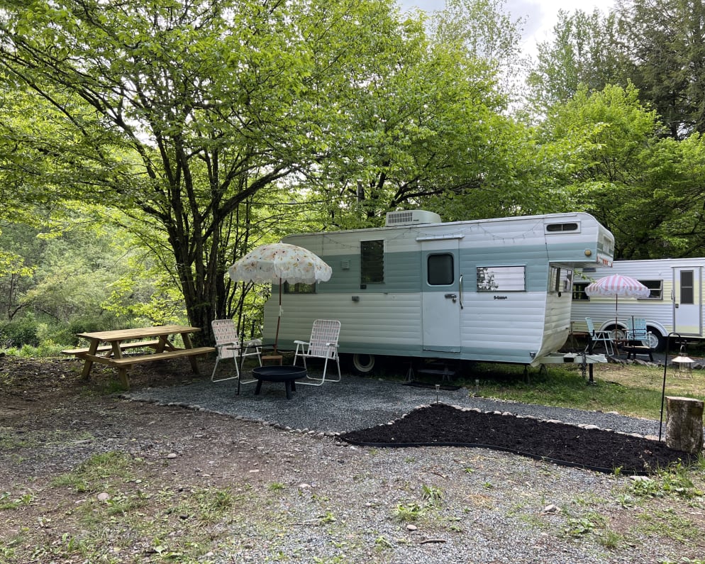 1964 Travel Trailer RV for Rent in Livingston Manor, New York