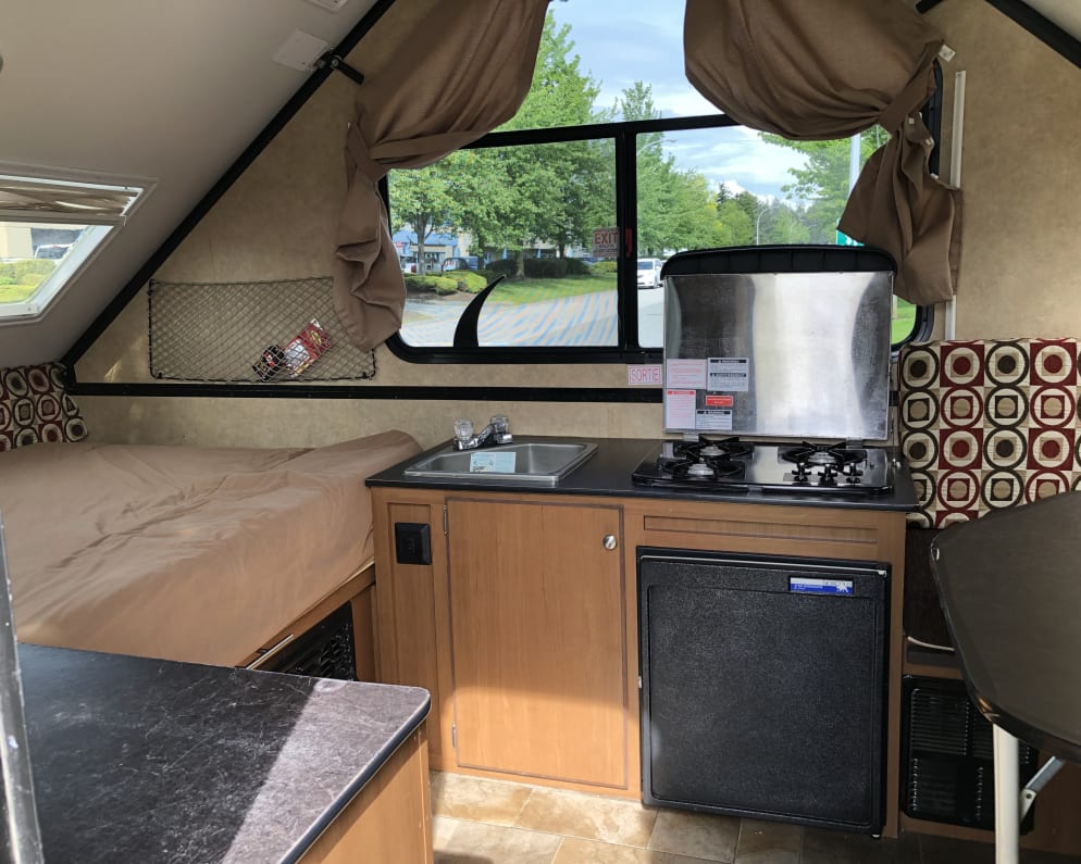 2015 Starcraft Comet available for rent in Vancouver British Columbia