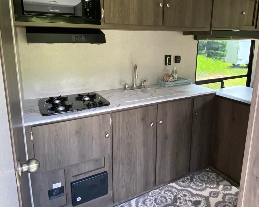 2020 Travel Trailer RV for Rent in Petoskey, MI