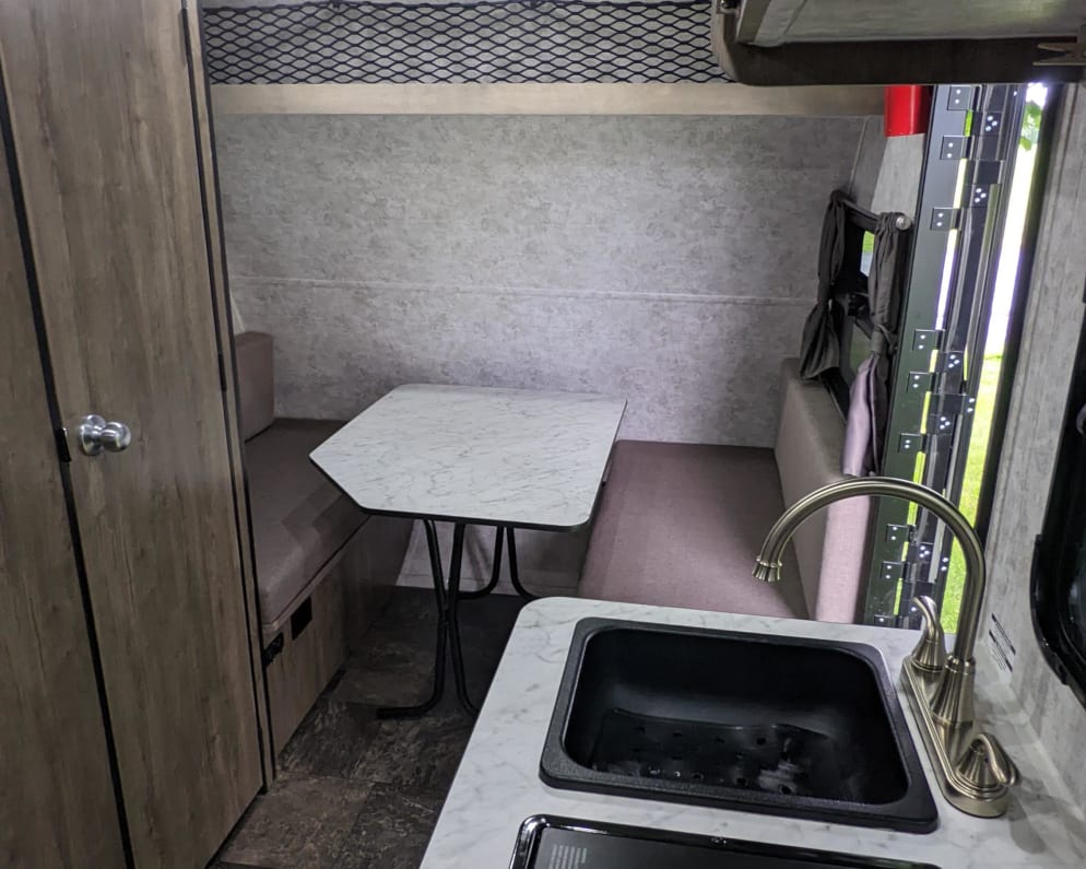 2022 Prolite RV Evasion 16 available for rent in St Mathias Sur Richelieu Quebec
