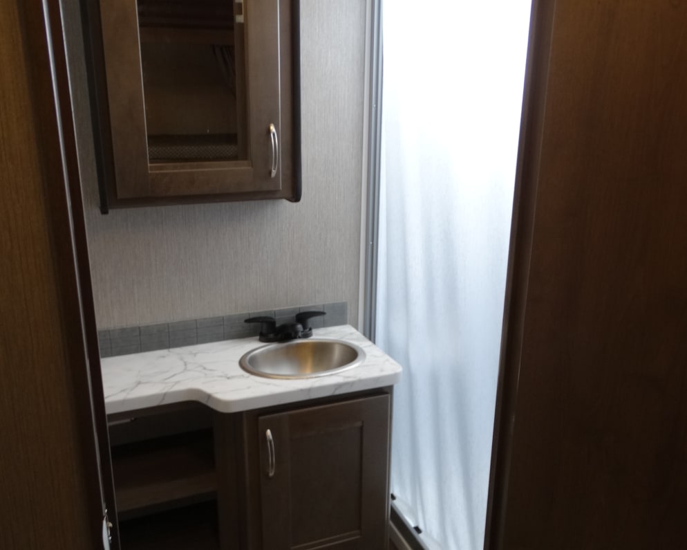 2022 Class C RV for Rent in Listowel, Ontario