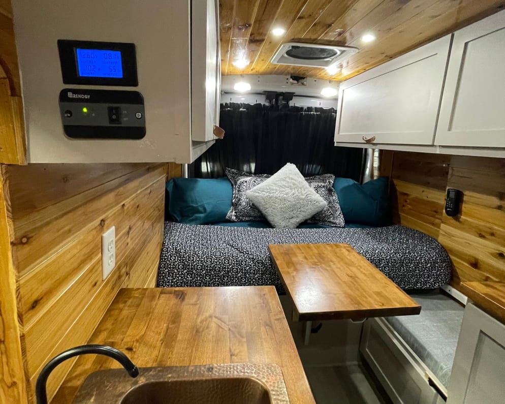 2019 Class B RV for Rent in lincoln, Nebraska