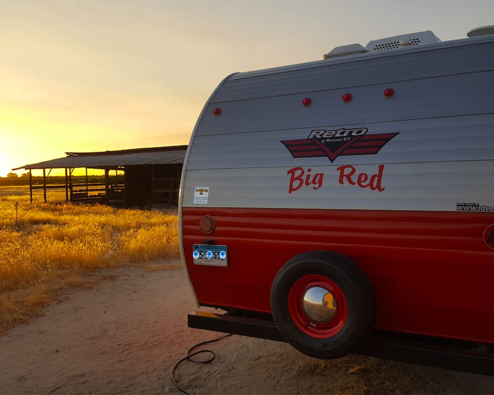 2017 Retro  by Riverside RV for rent in 06355