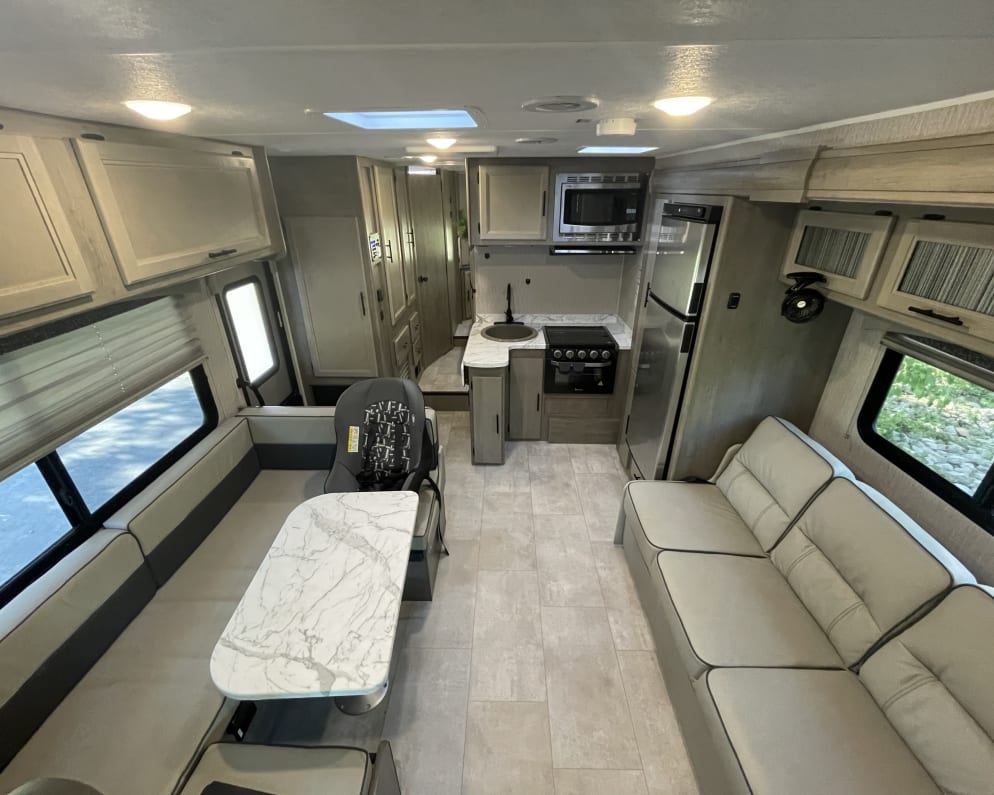 2022 Other Other Class C for rent in Alton Illinois