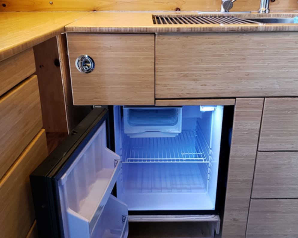 2006 Mercedes Sprinter available for rent in Walnut Creek California