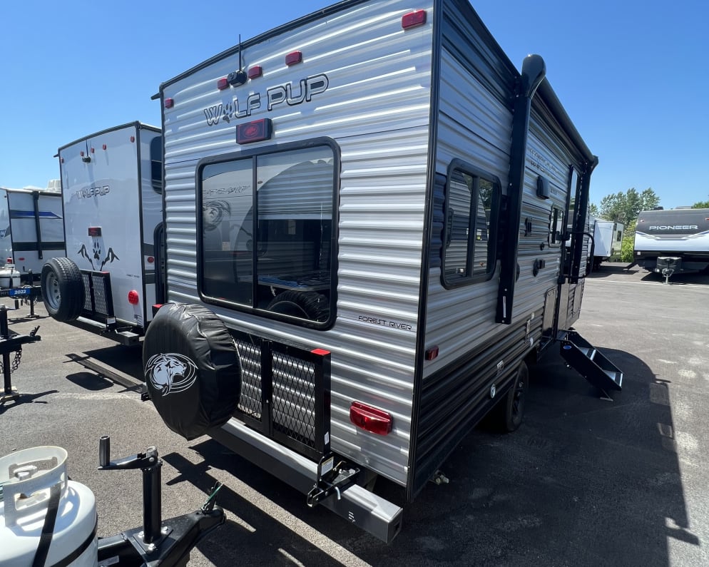 2022 Travel Trailer RV for Rent in Irvine, Kentucky