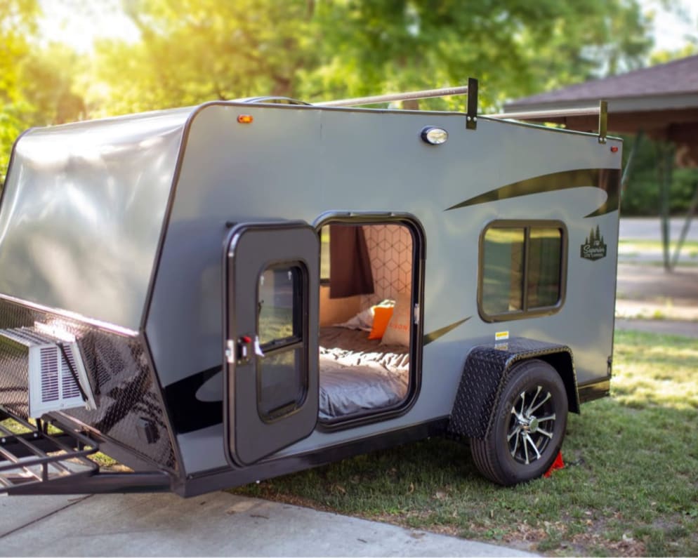 2022 Superior Lite Camper Deluxe