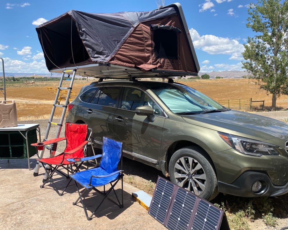 Tent open &amp; ready for camping!