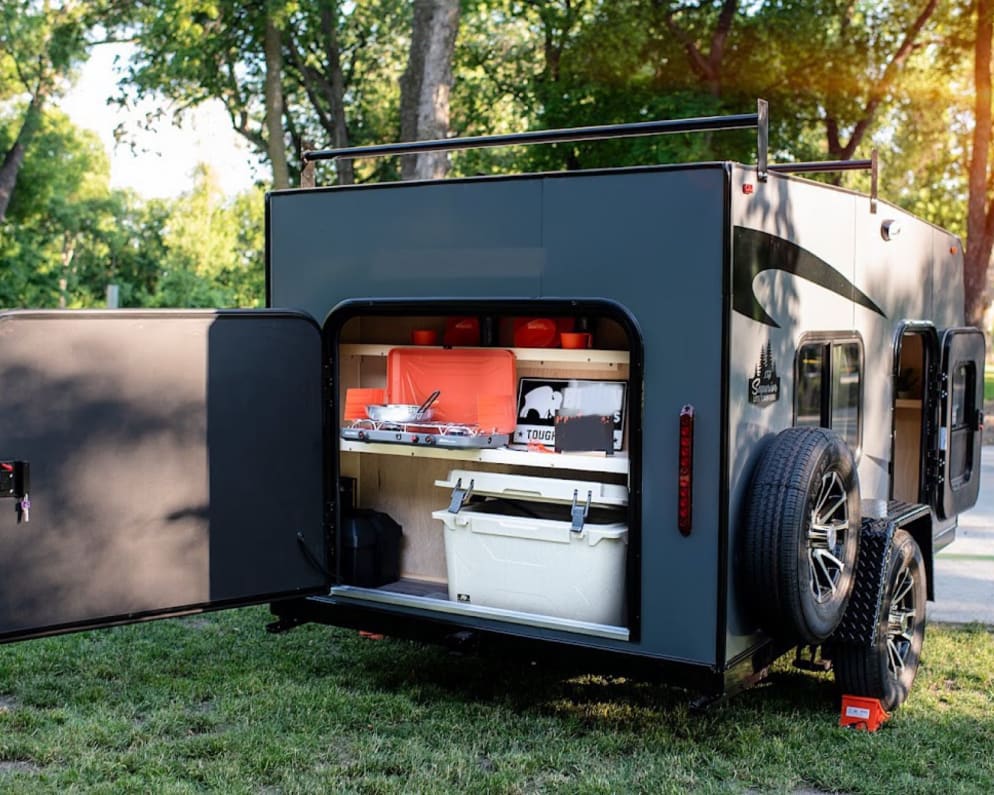 2022 Superior Lite Camper Deluxe Travel Trailer for rent in Fargo North Dakota