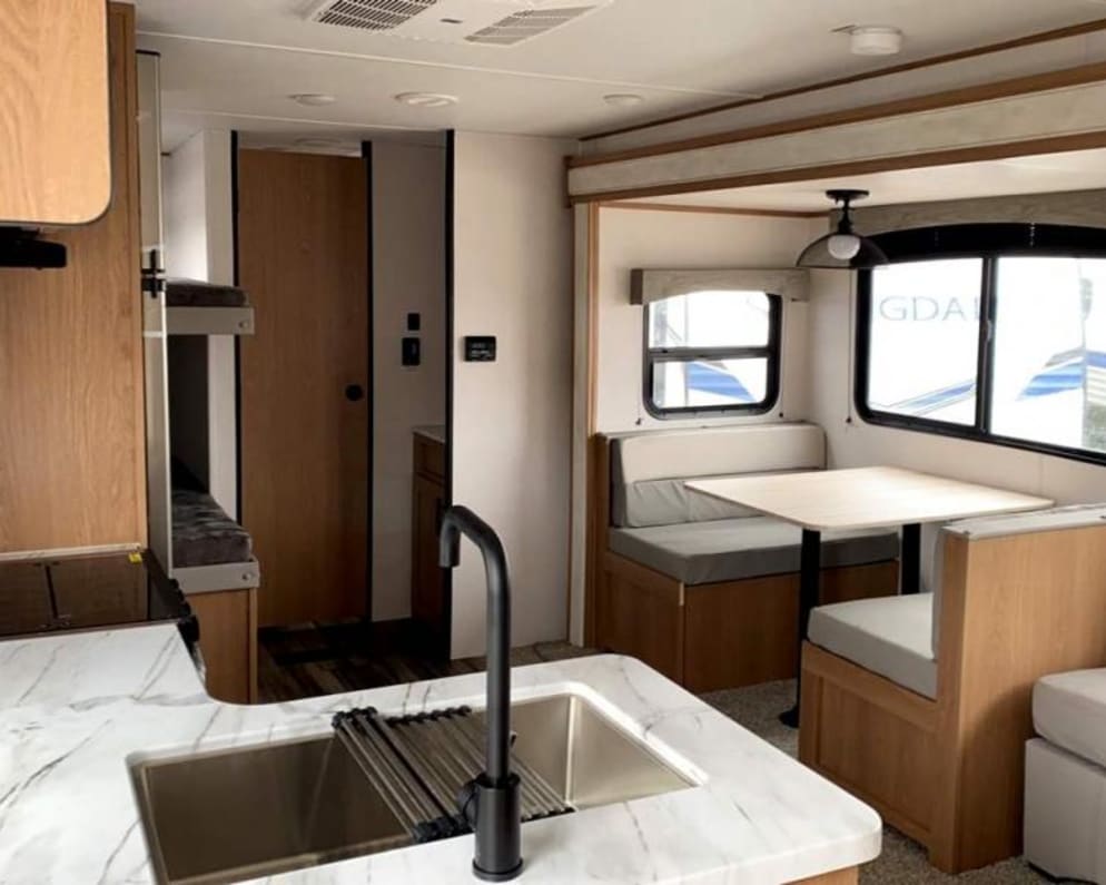 2022 Avenger LE Travel Trailer for rent in Zeeland Michigan