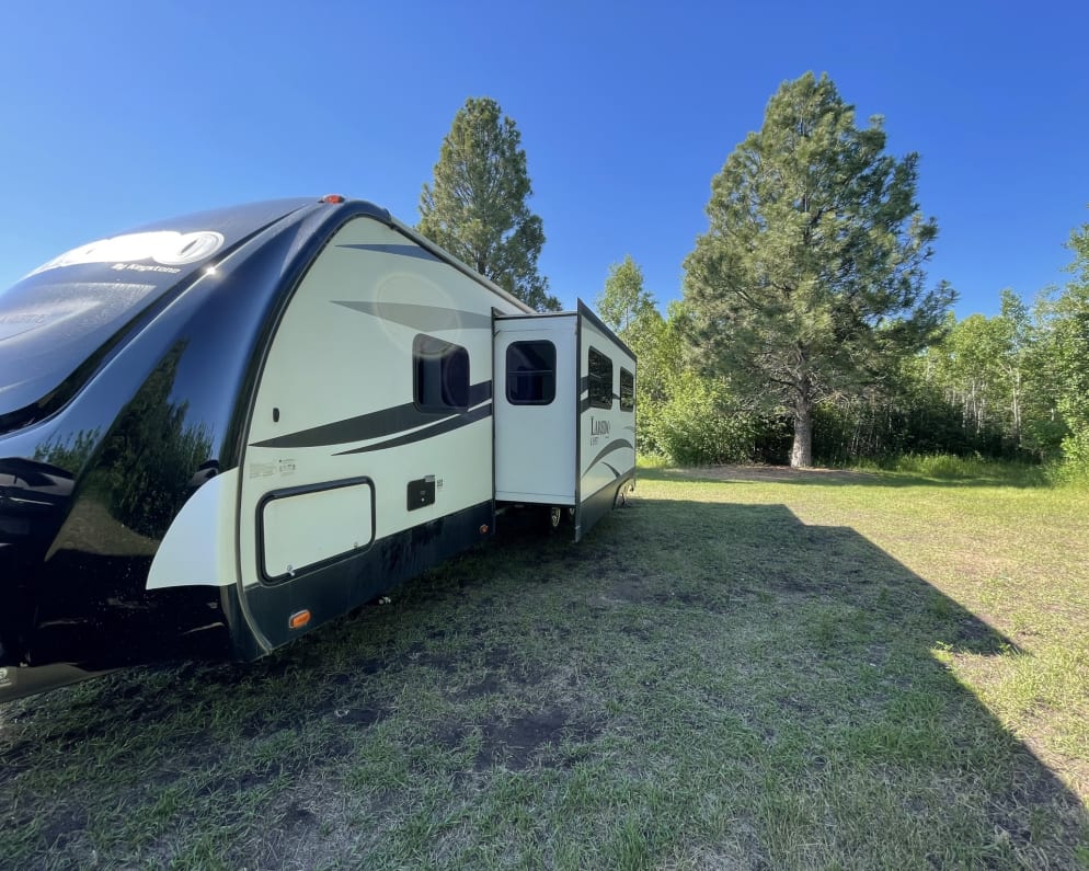 2016 Laredo  by Keystone RV for rent in 59601