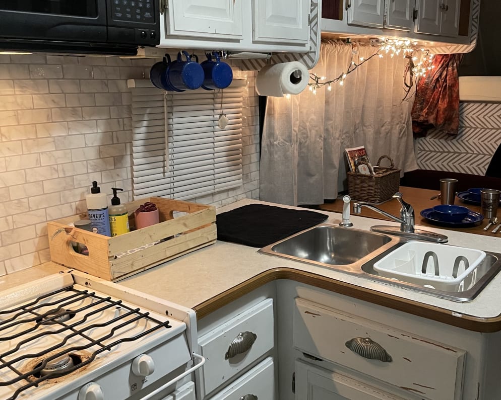 2005 Gulf Stream Conquest Yellowstone available for rent in Anchorage Alaska