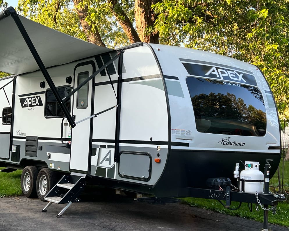 2021 Travel Trailer RV for Rent in Duluth, Minnesota