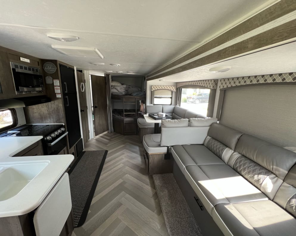 2022 EVO 2700 BHX  by Forest River for rent in 83642