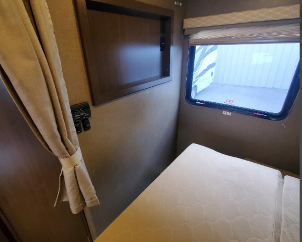 2019 Thor Freedom Elite available for rent in Krugerville Texas