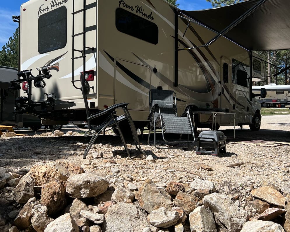 2018 Thor Motor Coach Four Winds available for rent in Menomonee Falls Wisconsin