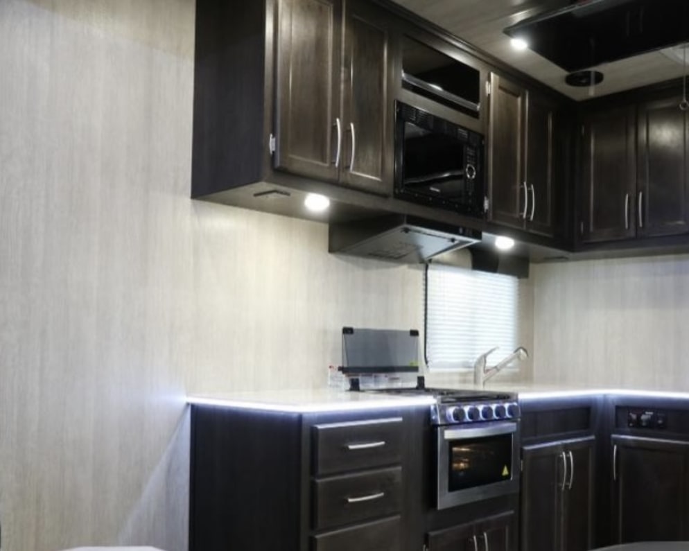 2023 Mvp Vortex Toy Hauler for rent in Palmdale California