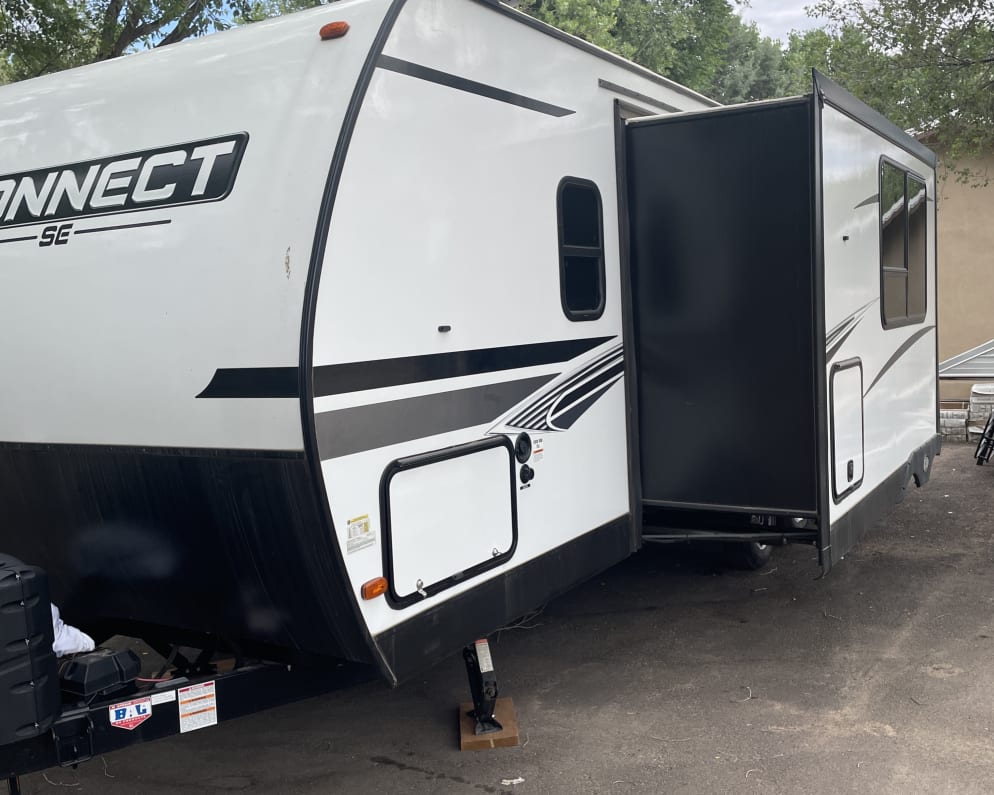 2021 Connect SE available for rent in Corrales New Mexico